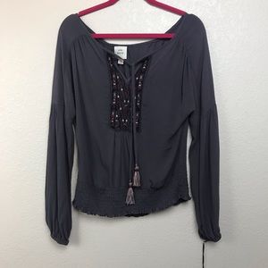 Knox rose boho queen embroidered peasant blouse